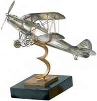 Model of a Gotha Go 145 biplane trainer